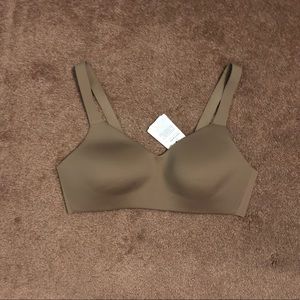 NWT lululemon bra